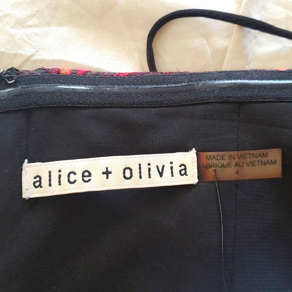Alice+Olivia | Strapless Embroidered Mini Dress Sz 4 - Picture 8 of 13